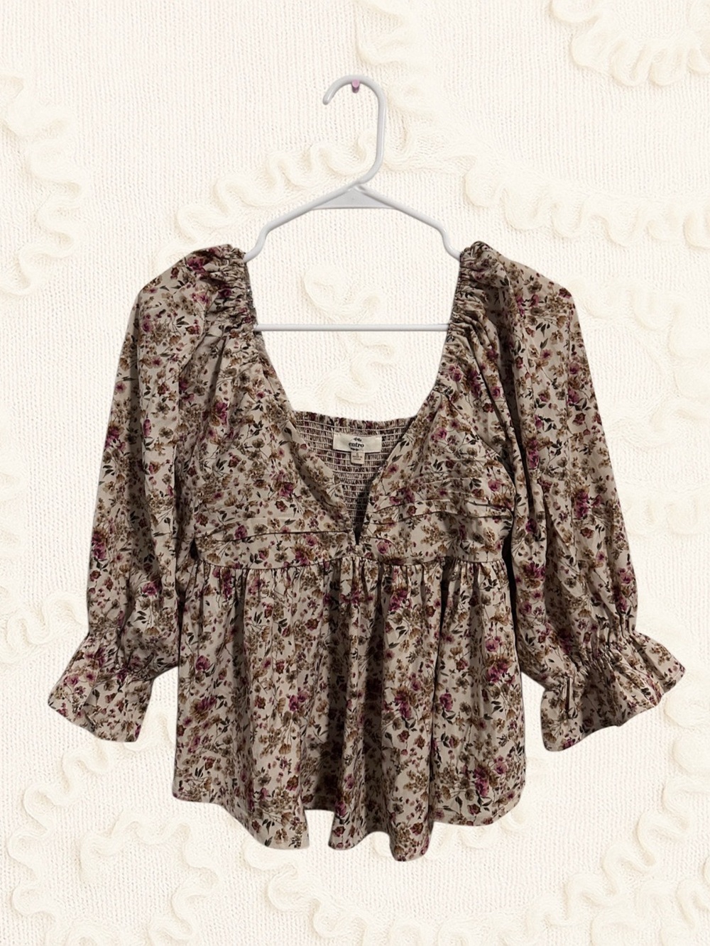 entro Floral Blouse in Brown & Pink Size Small Like New